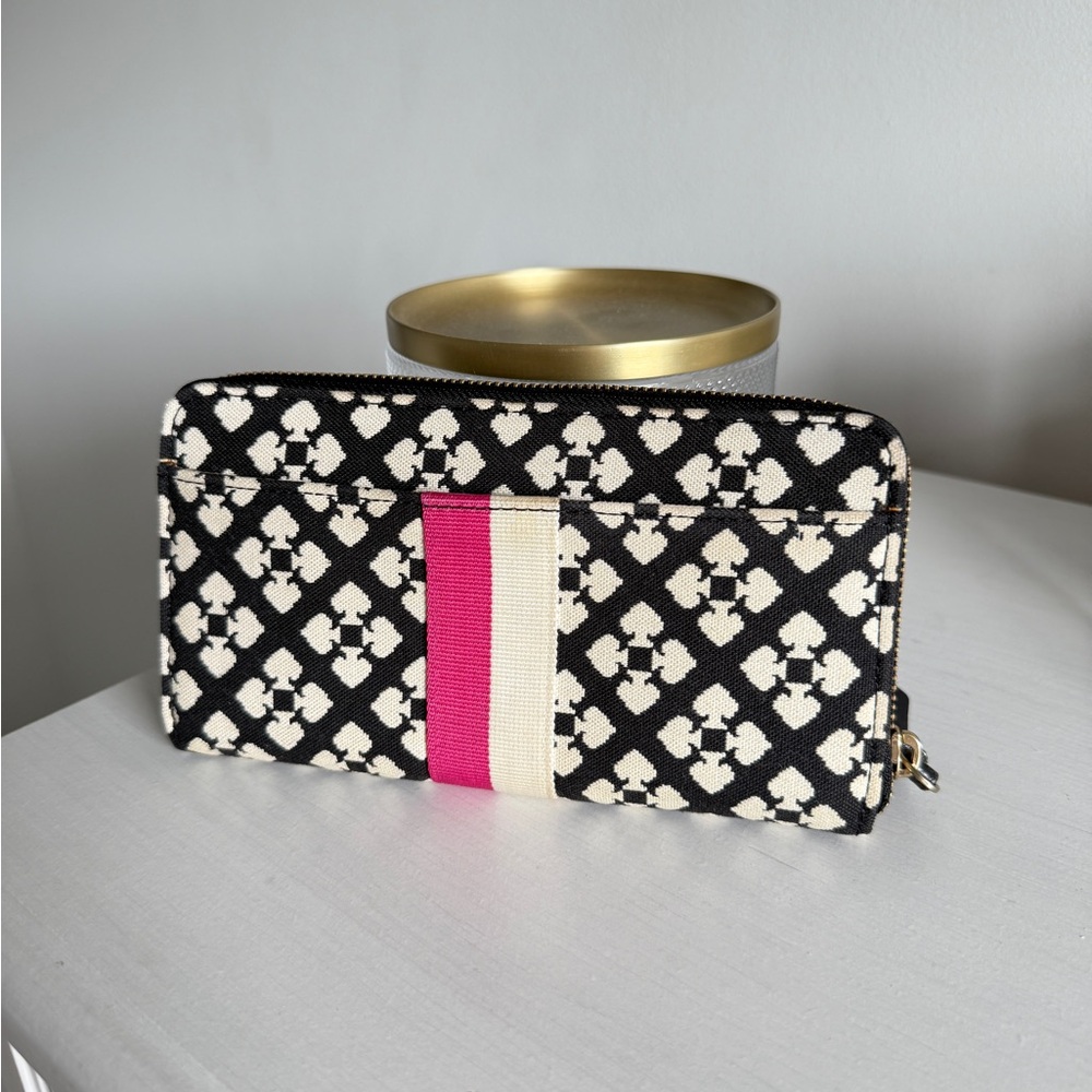 Kate Spade Black and Cream Zip Wallet with Pink Accent - Picture 3 of 6